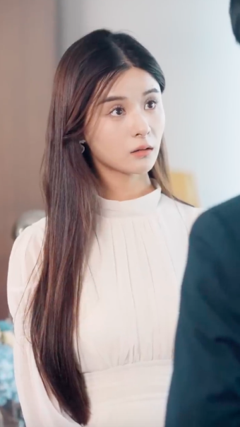 Cinderella fell in Love with her Boss after a Fake Marriage with him